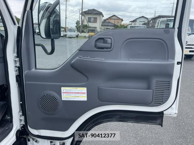 Isuzu ELF TRUCK 2021-03 7218037-14