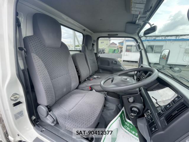 Isuzu ELF TRUCK 2021-03 7218037-20