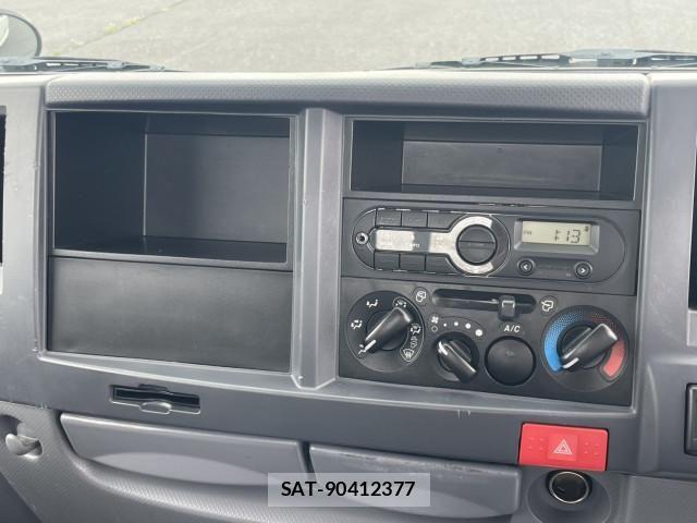 Isuzu ELF TRUCK 2021-03 7218037-21
