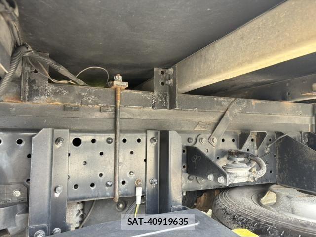 Isuzu ELF TRUCK 2012-05 7217954-18