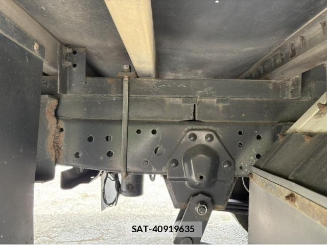 Isuzu ELF TRUCK 2012-05 7217954-21