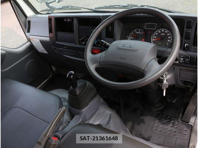 Isuzu ELF TRUCK 2019-07 7218027-1