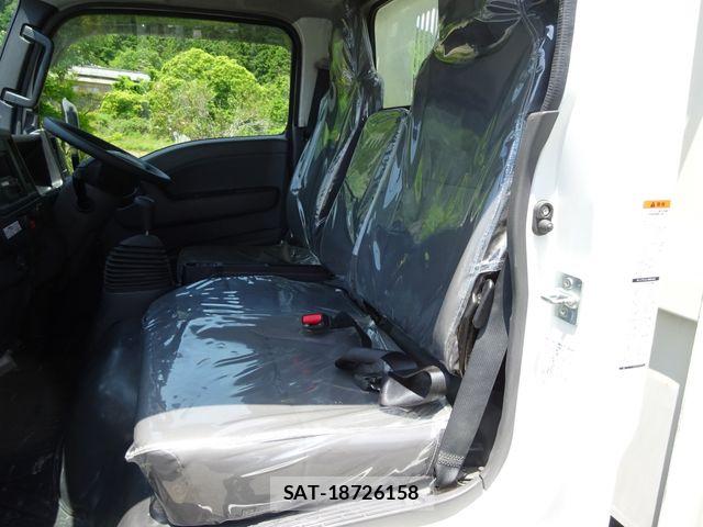 Isuzu ELF TRUCK 2025-01 7218058-15