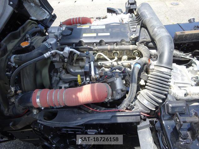 Isuzu ELF TRUCK 2025-01 7218058-26