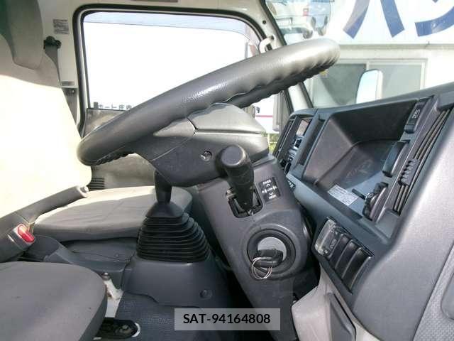 Isuzu ELF TRUCK 2014-08 7217965-10