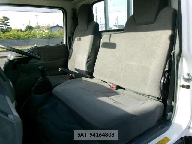 Isuzu ELF TRUCK 2014-08 7217965-15