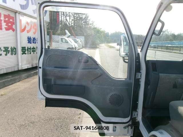 Isuzu ELF TRUCK 2014-08 7217965-17