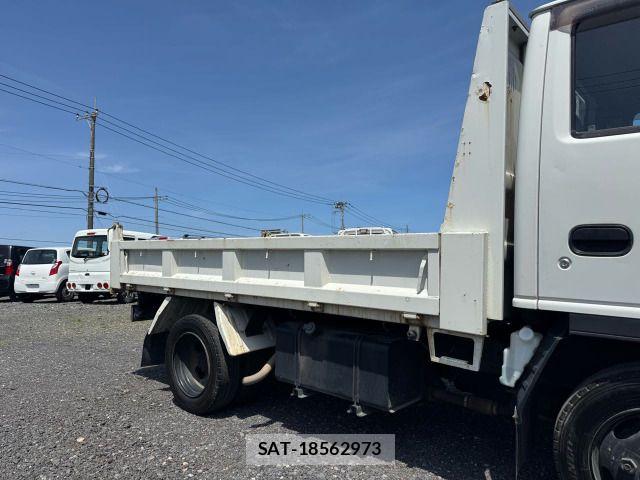 Isuzu ELF TRUCK 1995-10 7217932-9
