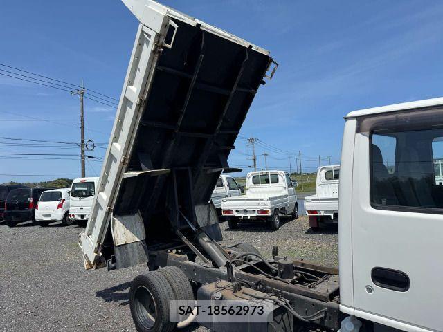 Isuzu ELF TRUCK 1995-10 7217932-14