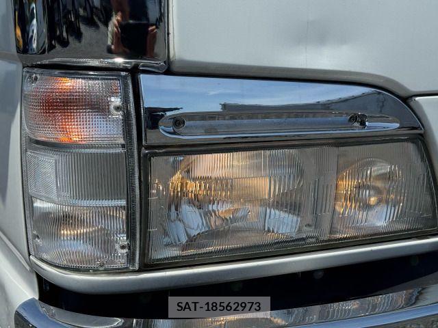 Isuzu ELF TRUCK 1995-10 7217932-16