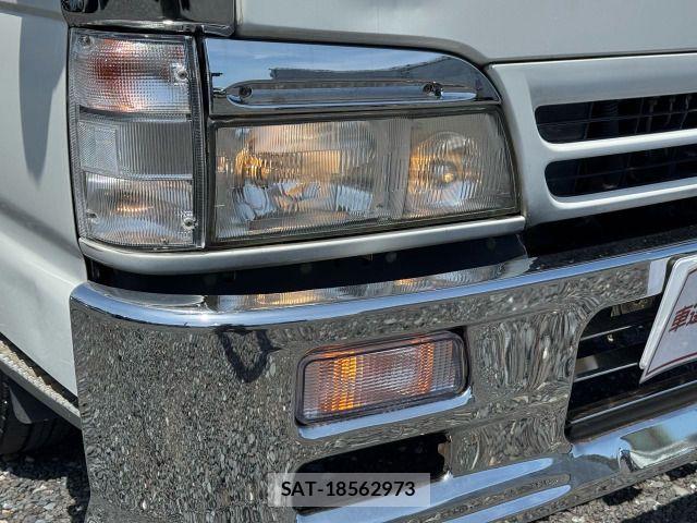 Isuzu ELF TRUCK 1995-10 7217932-17