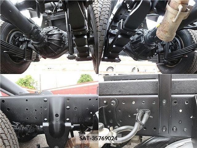 Isuzu ELF TRUCK 2018-01 7217985-11