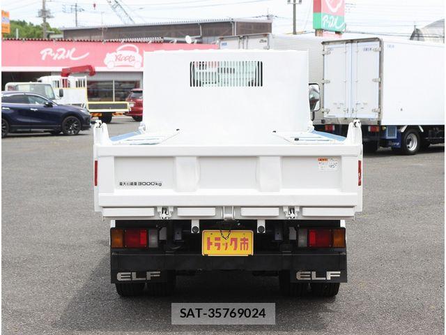 Isuzu ELF TRUCK 2018-01 7217985-27