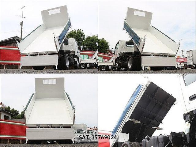 Isuzu ELF TRUCK 2018-01 7217985-4