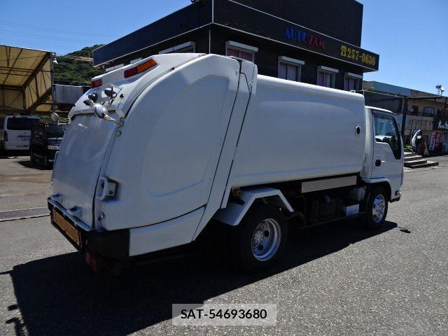 Isuzu ELF TRUCK 2010-03 7217941-1