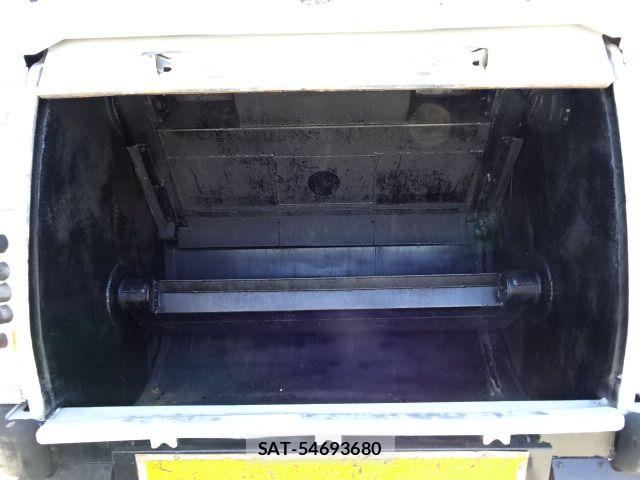 Isuzu ELF TRUCK 2010-03 7217941-4