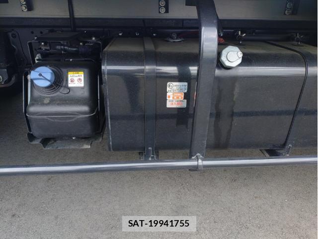 Isuzu ELF TRUCK 2025-02 7218056-14