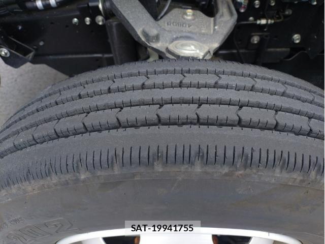 Isuzu ELF TRUCK 2025-02 7218056-19