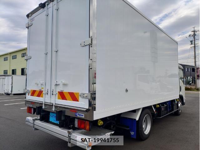 Isuzu ELF TRUCK 2025-02 7218056-3
