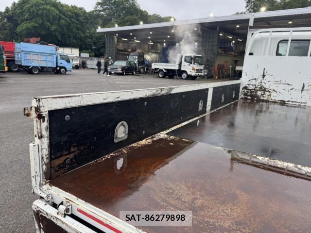 Isuzu ELF TRUCK 2018-02 7217984-10