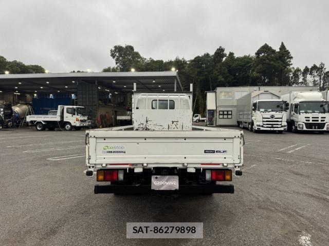 Isuzu ELF TRUCK 2018-02 7217984-8