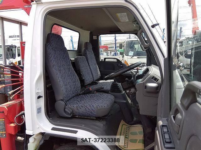 Isuzu ELF TRUCK 2002-03 7217935-10
