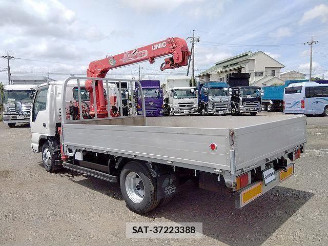 Isuzu ELF TRUCK 2002-03 7217935-3