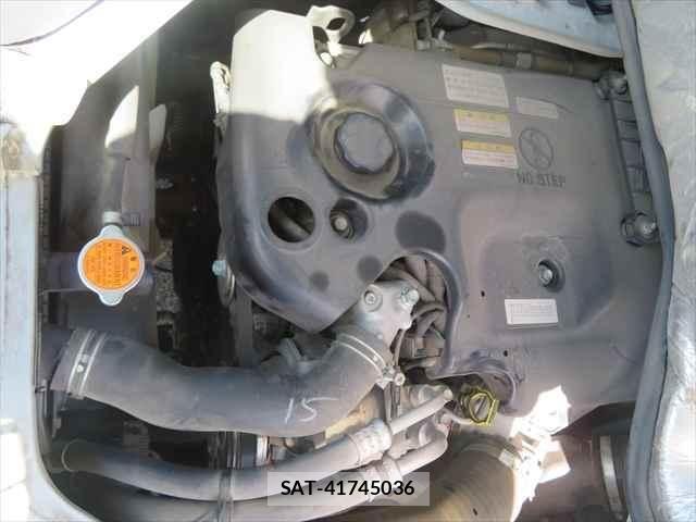 Isuzu ELF TRUCK 2019-03 7218024-9