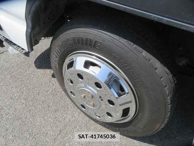 Isuzu ELF TRUCK 2019-03 7218024-15