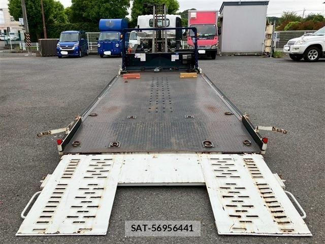Isuzu ELF TRUCK 2014-10 7217968-9