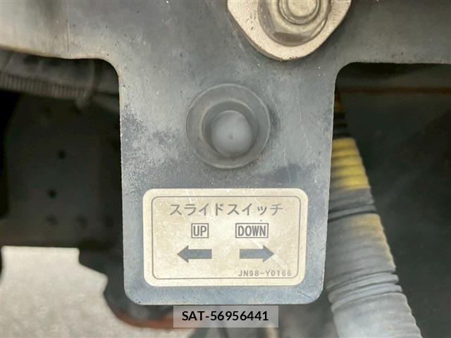 Isuzu ELF TRUCK 2014-10 7217968-20