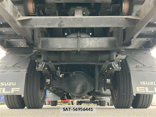 Isuzu ELF TRUCK 2014-10 7217968-25