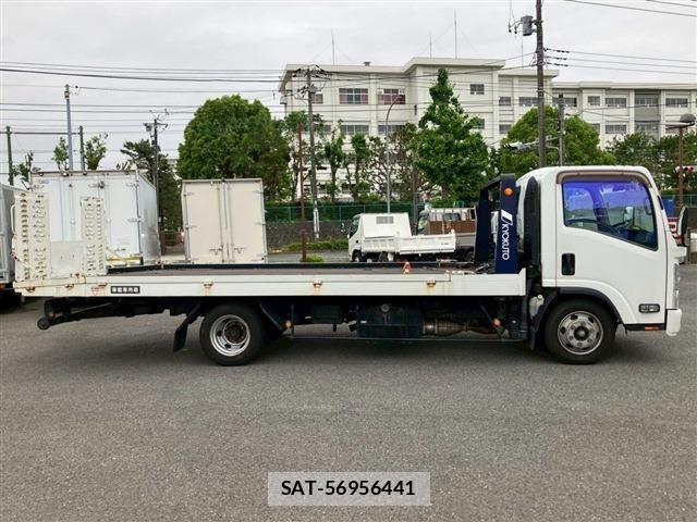 Isuzu ELF TRUCK 2014-10 7217968-3