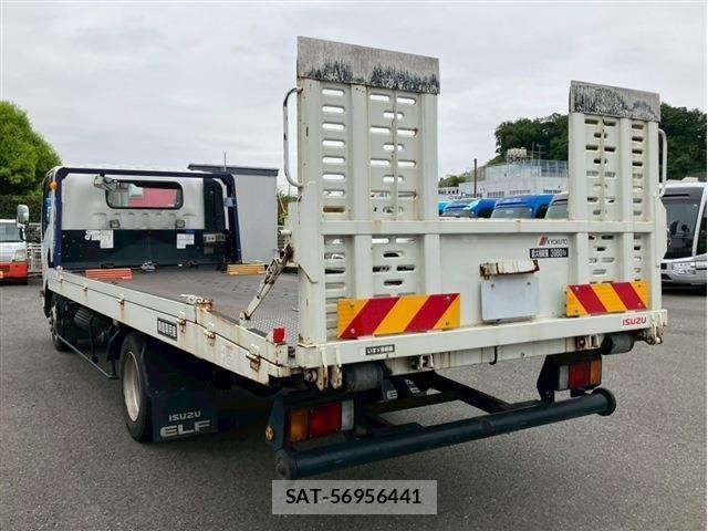Isuzu ELF TRUCK 2014-10 7217968-6