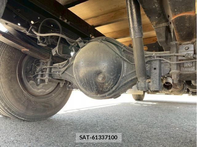 Isuzu ELF TRUCK 2014-07 7217957-15