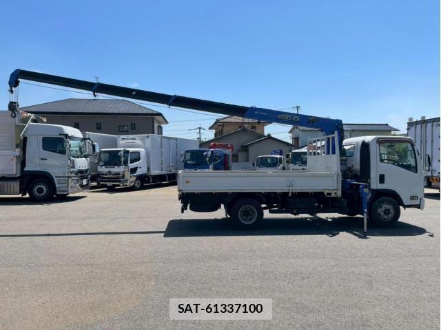 Isuzu ELF TRUCK 2014-07 7217957-5