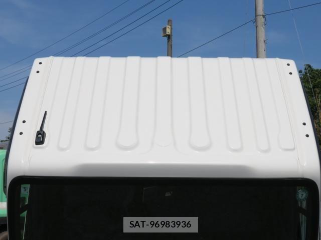 Isuzu ELF TRUCK 2025-05 7218062-9