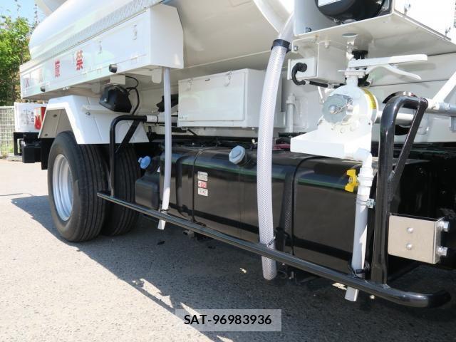 Isuzu ELF TRUCK 2025-05 7218062-13