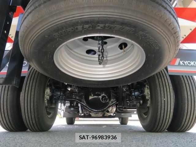 Isuzu ELF TRUCK 2025-05 7218062-18