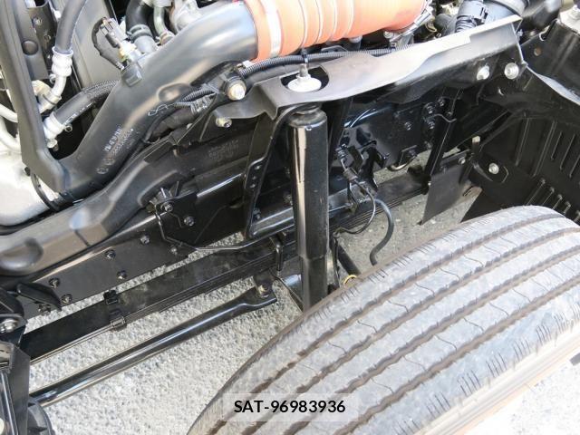 Isuzu ELF TRUCK 2025-05 7218062-20