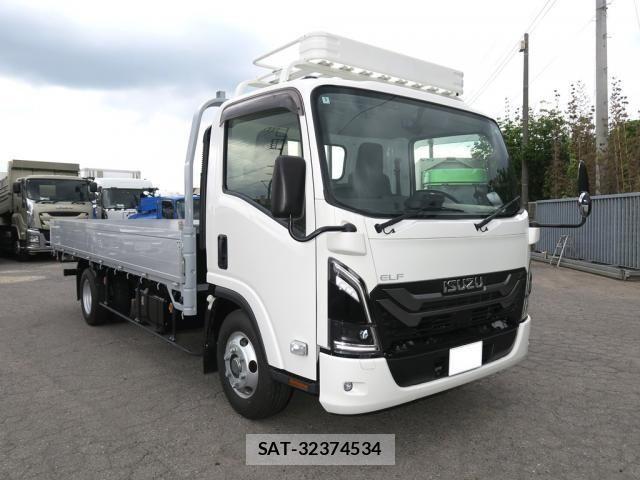 Isuzu ELF TRUCK 2025-03 7218057-0