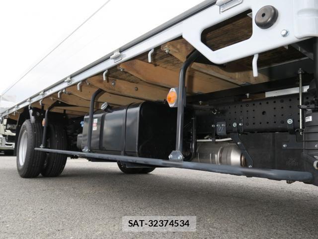 Isuzu ELF TRUCK 2025-03 7218057-12