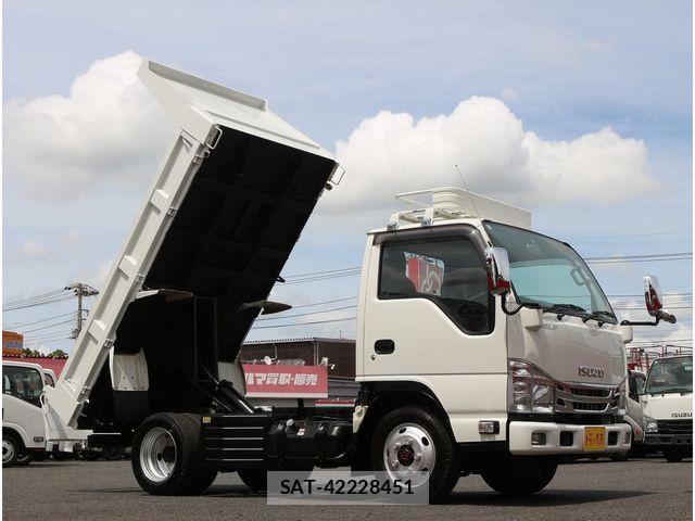 Isuzu ELF TRUCK 2019-04 7218023-17