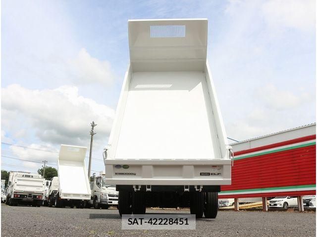 Isuzu ELF TRUCK 2019-04 7218023-18