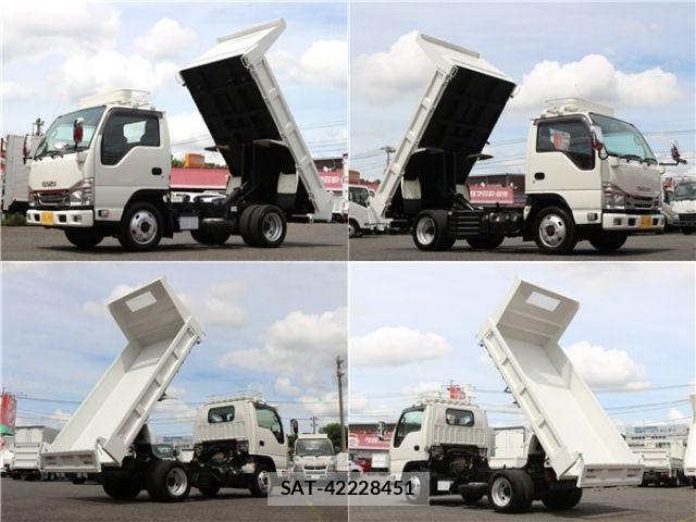 Isuzu ELF TRUCK 2019-04 7218023-3