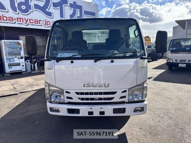 Isuzu ELF TRUCK 2017-03 7217977-1