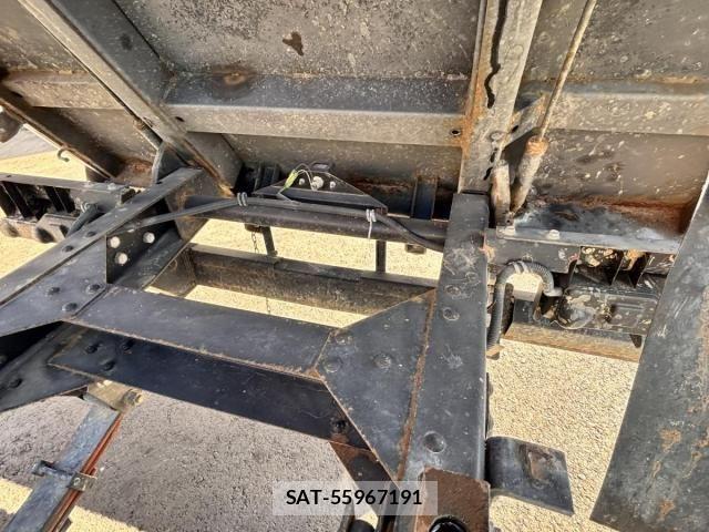 Isuzu ELF TRUCK 2017-03 7217977-21