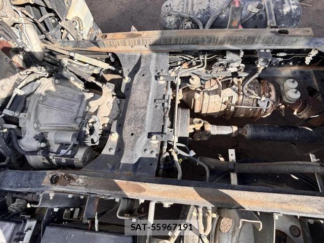 Isuzu ELF TRUCK 2017-03 7217977-25