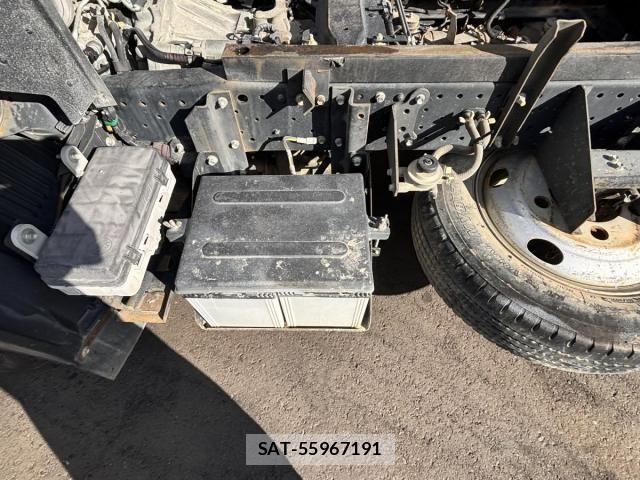 Isuzu ELF TRUCK 2017-03 7217977-26
