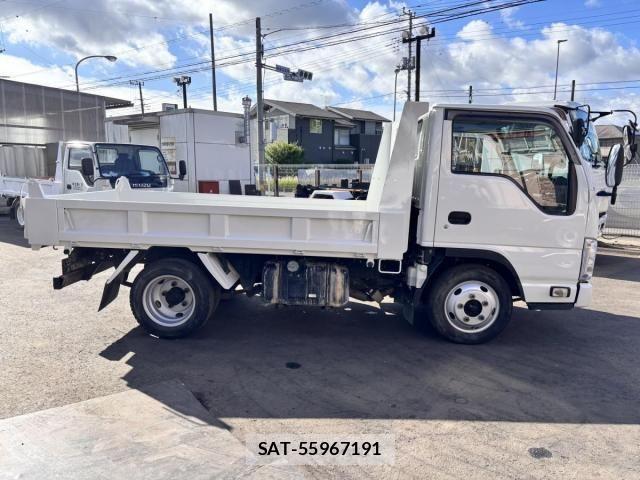 Isuzu ELF TRUCK 2017-03 7217977-3